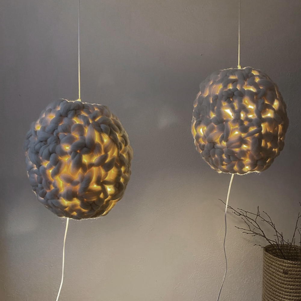 Светильник вязаный из шерсти Wool Oval