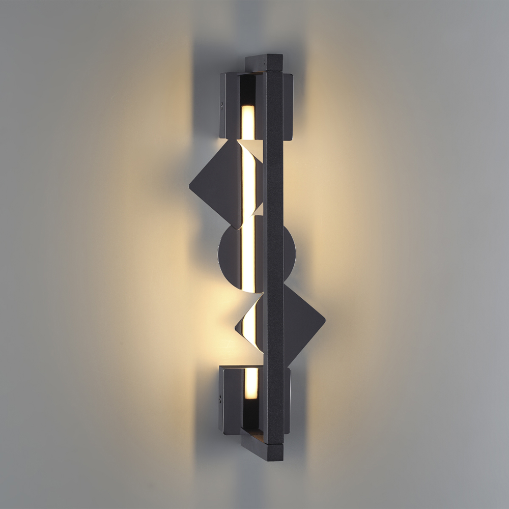 Светодиодное бра черного цвета Suprematism