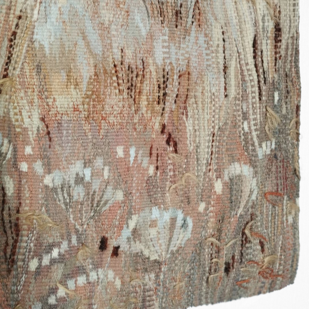 Современный Гобелен из шерсти в бежевых тонах Spring