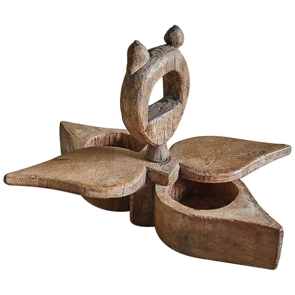 Старинная индийская шкатулка Antique Indian Box