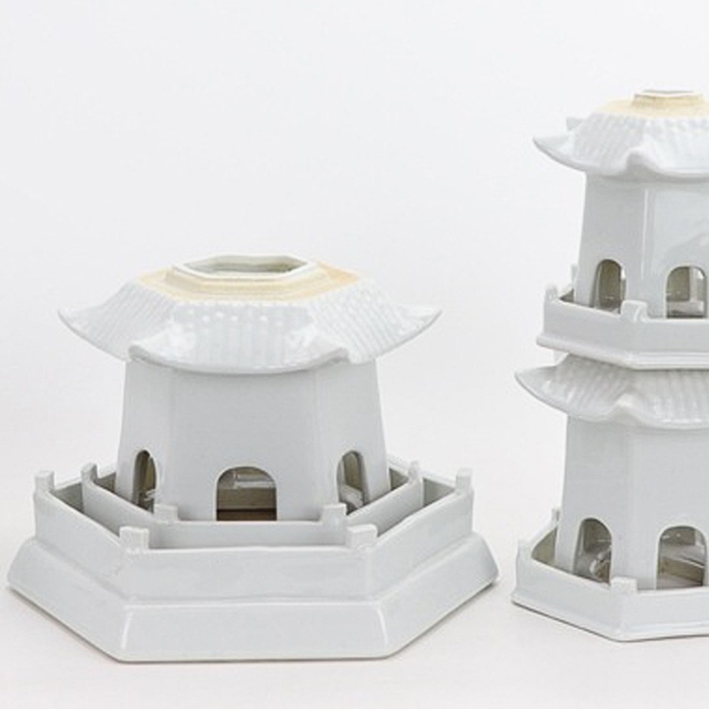 Статуэтка Ceramic Pagoda white