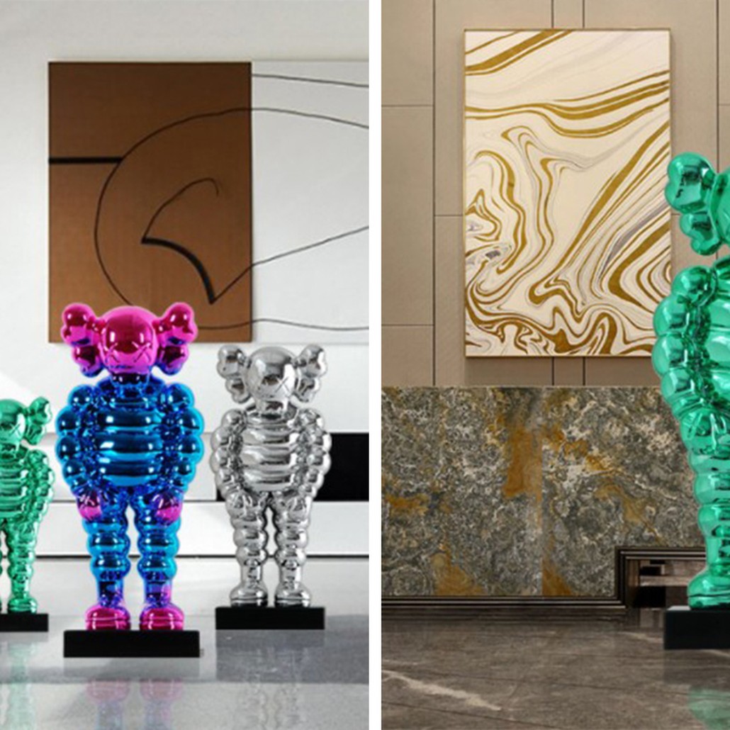 Статуэтка KAWS Bowed Down Blue on stand