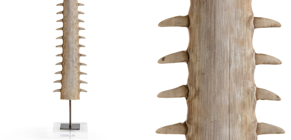 Статуэтка Saw shark teeth
