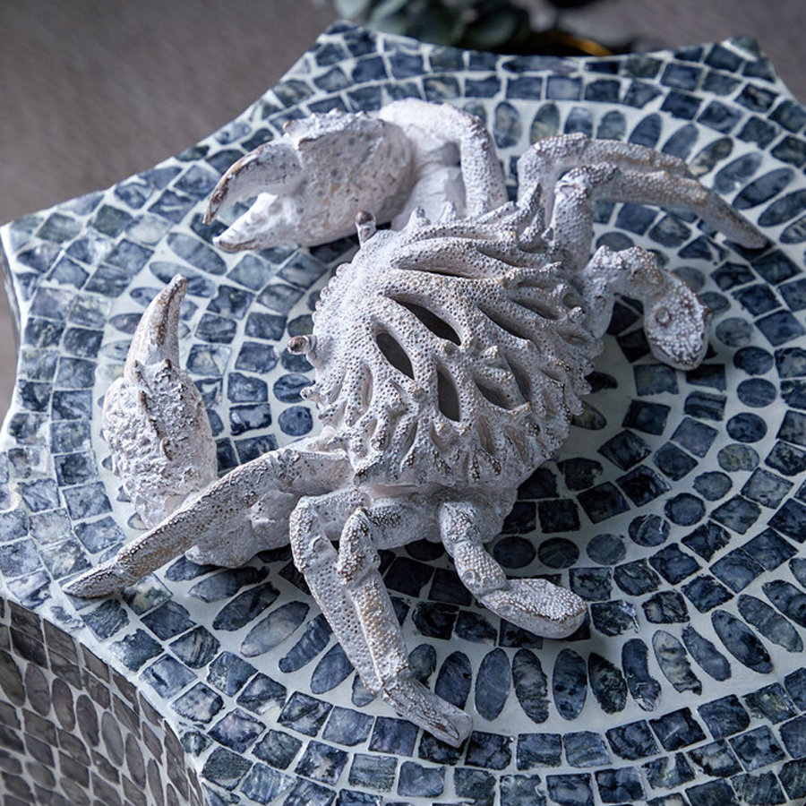 Статуэтка краб с детализированной текстурой в белом цвете Marine Accessories