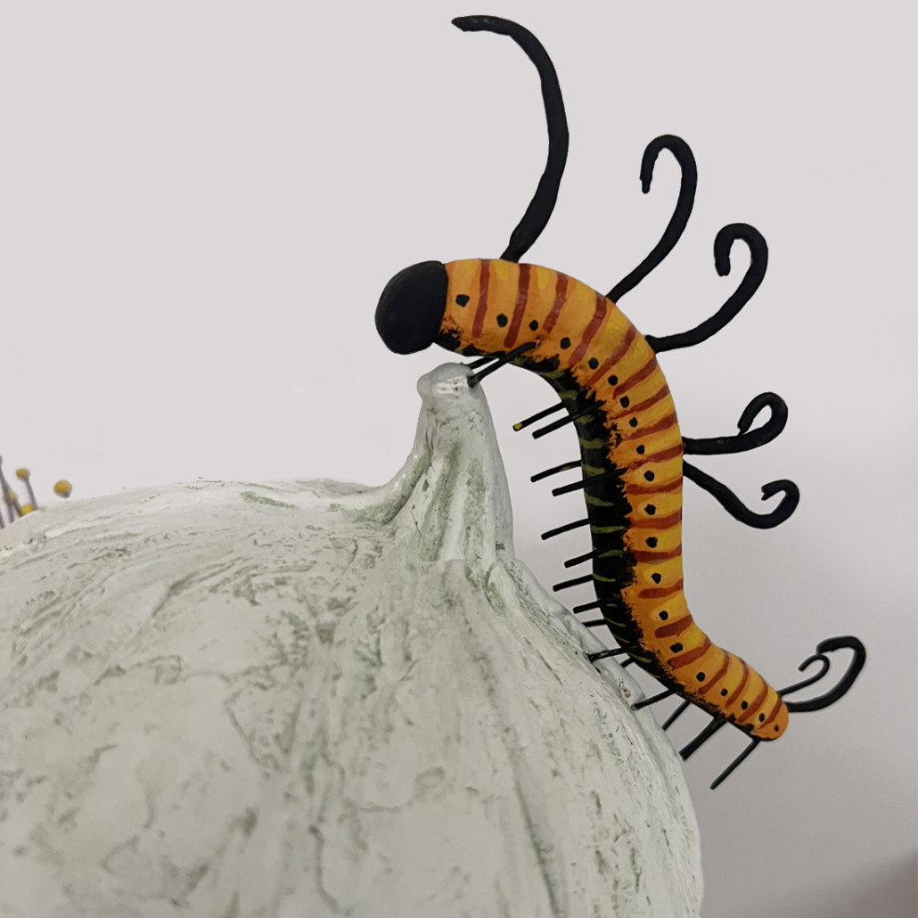 Статуэтка фантастический фрукт Exotic Tropical Fruit orange and white 67