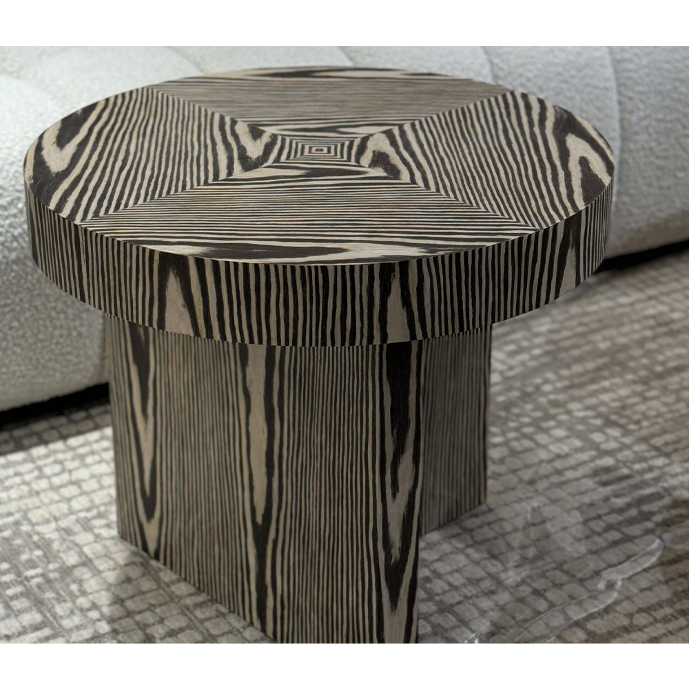 Столик журнальный круглый с полосатым узором Zebroids