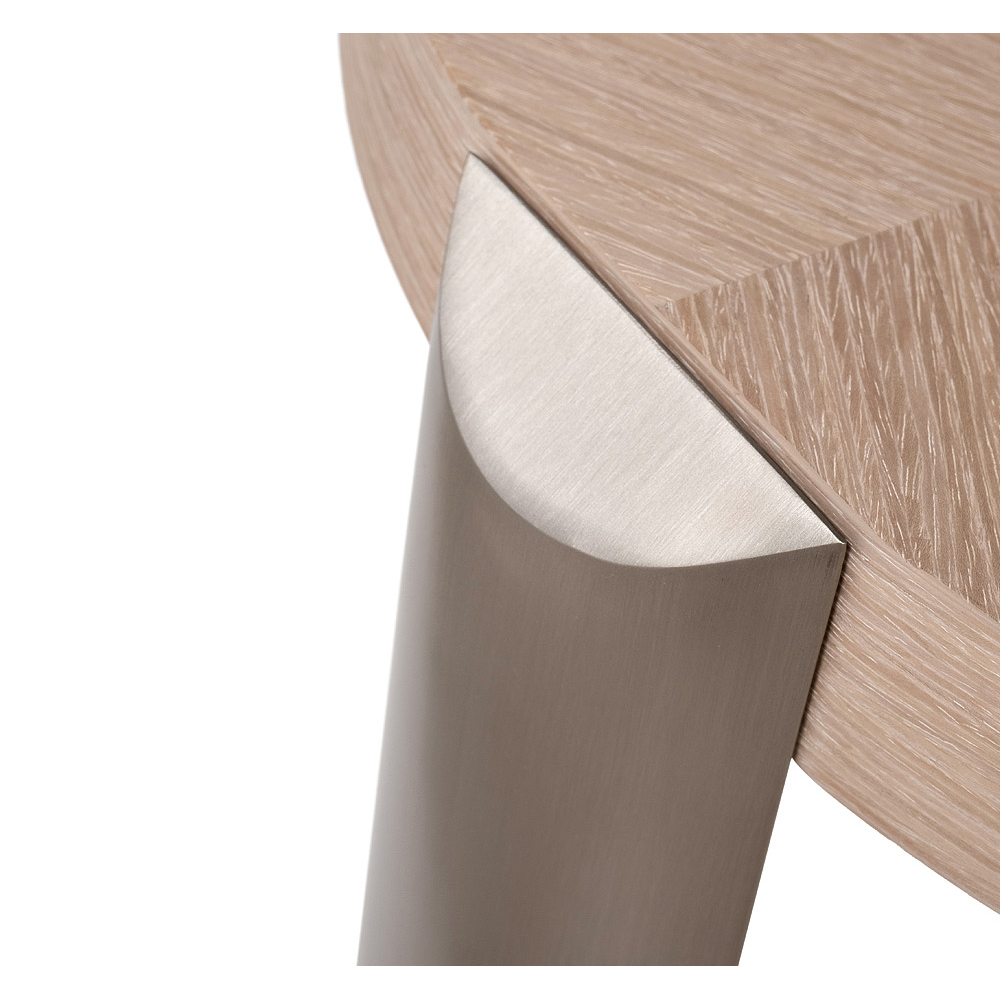 Столик журнальный круглый со светлым шпоном Light Veneer Table