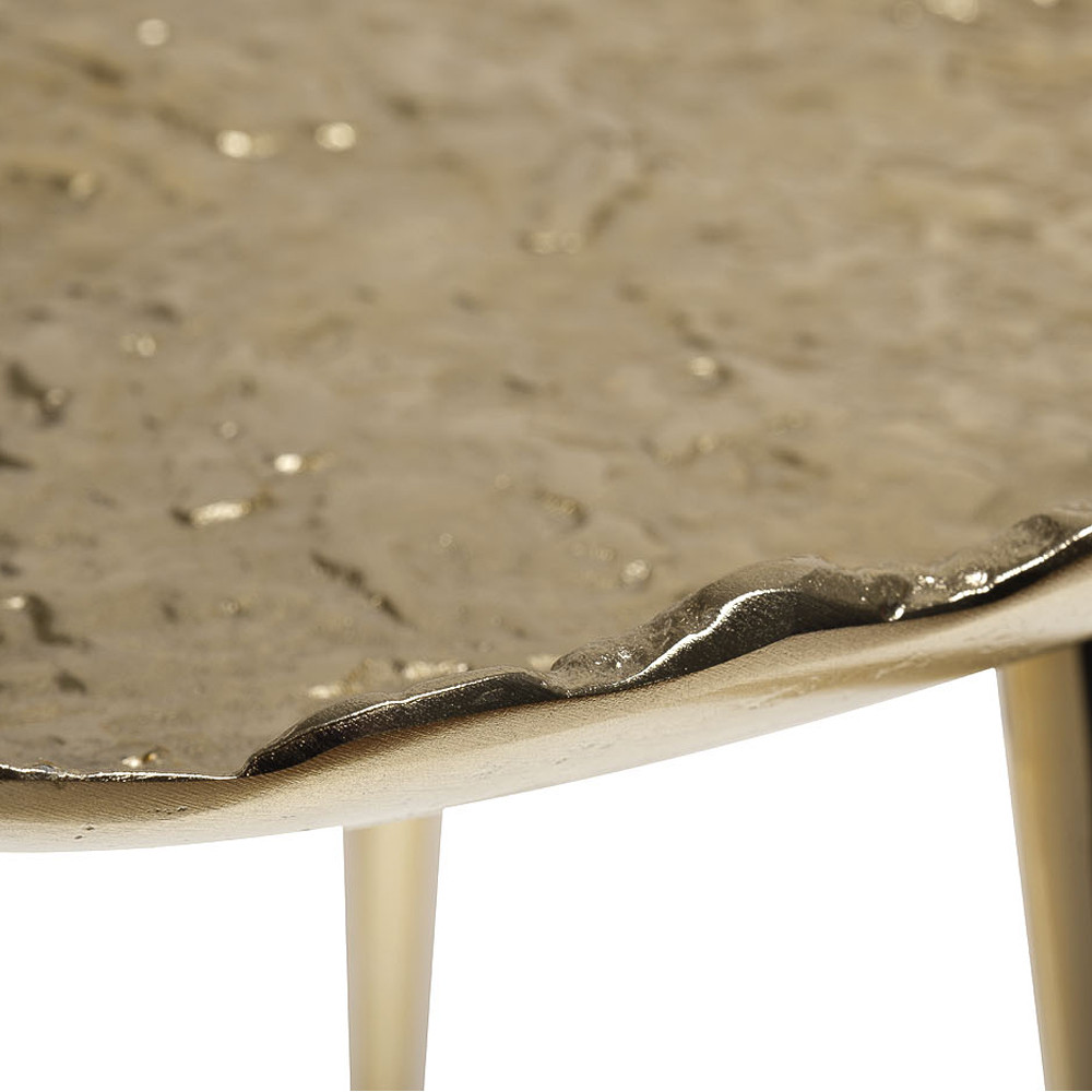 Столик журнальный металлический золотого цвета Modern Rethinking of Traditions