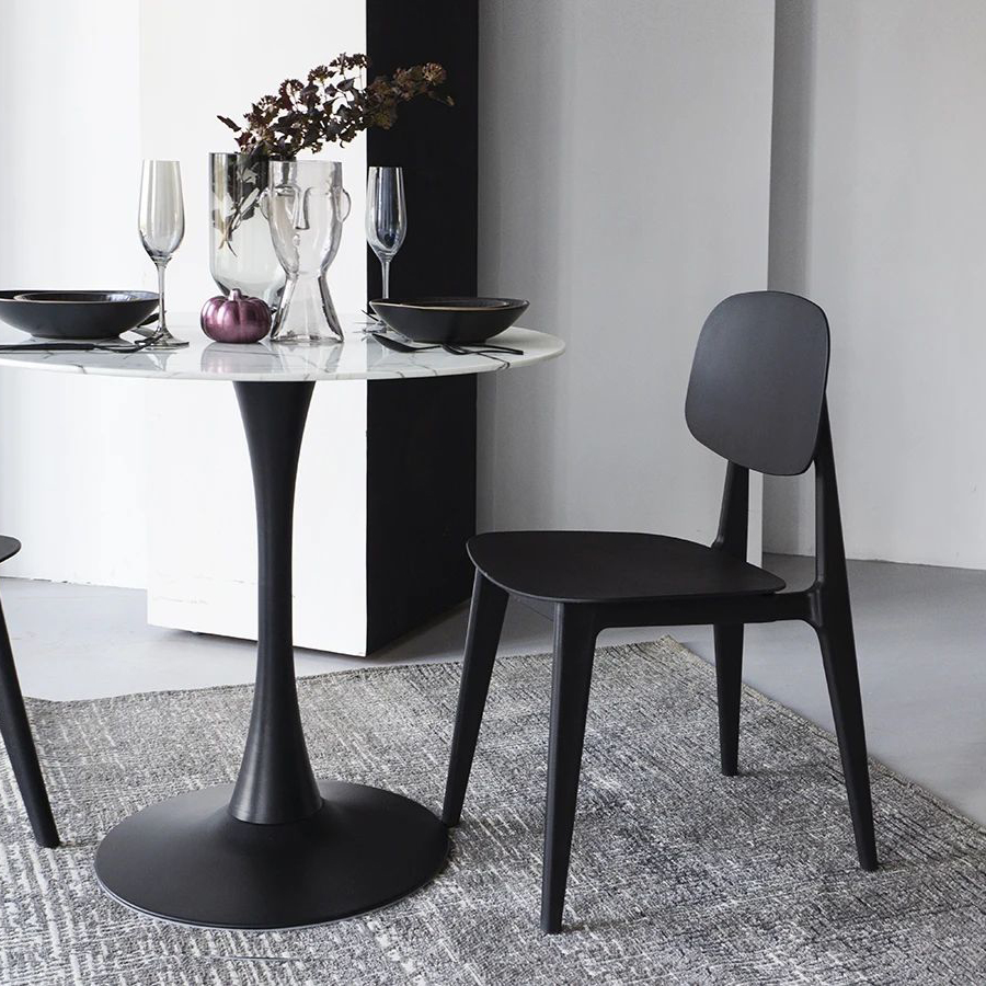 Стул The White Moment