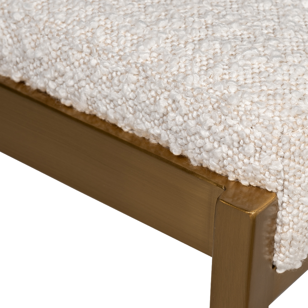 Стул барный букле бежевый с каркасом цвета матовое золото Tactility