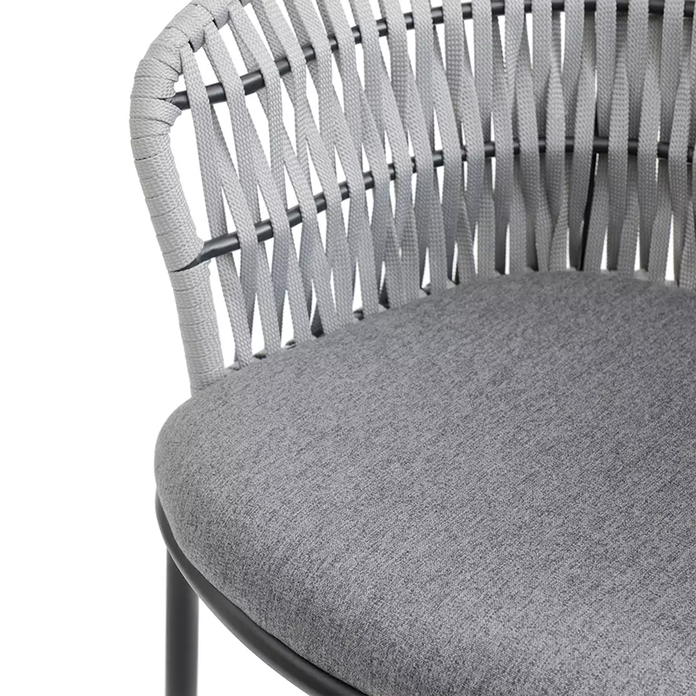Стул барный с декоративным плетением на спинке и подлокотниках Chair Weave