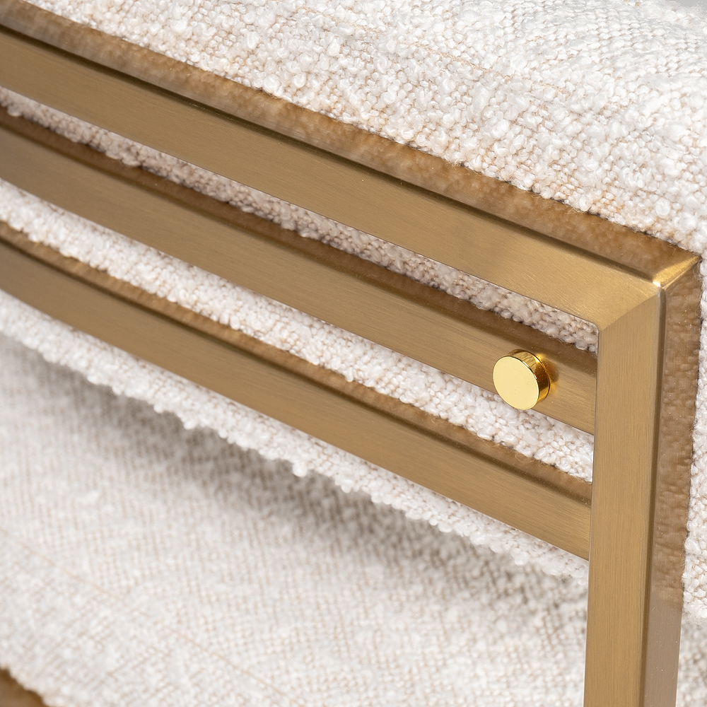 Стул букле бежевый с каркасом цвета матовое золото Tactility