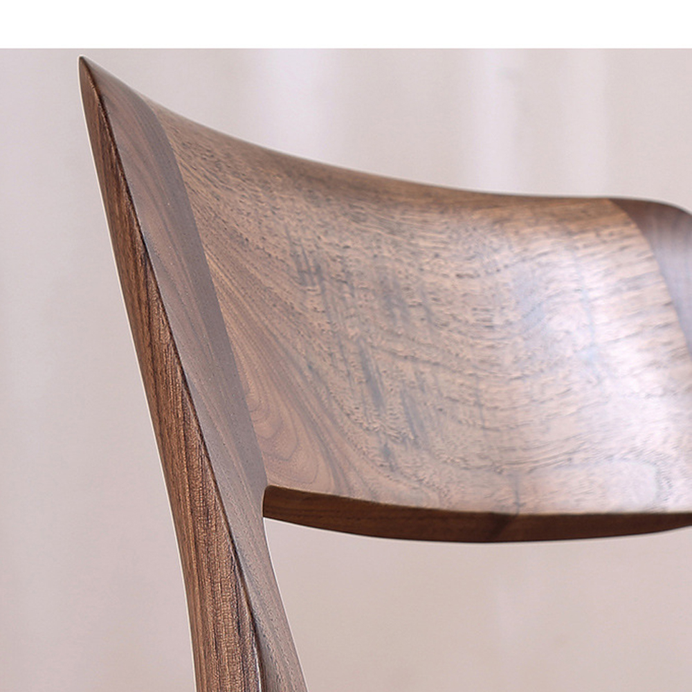 Стул деревянный с мягким сиденьем из черной натуральной кожи Moon Walnut Furniture