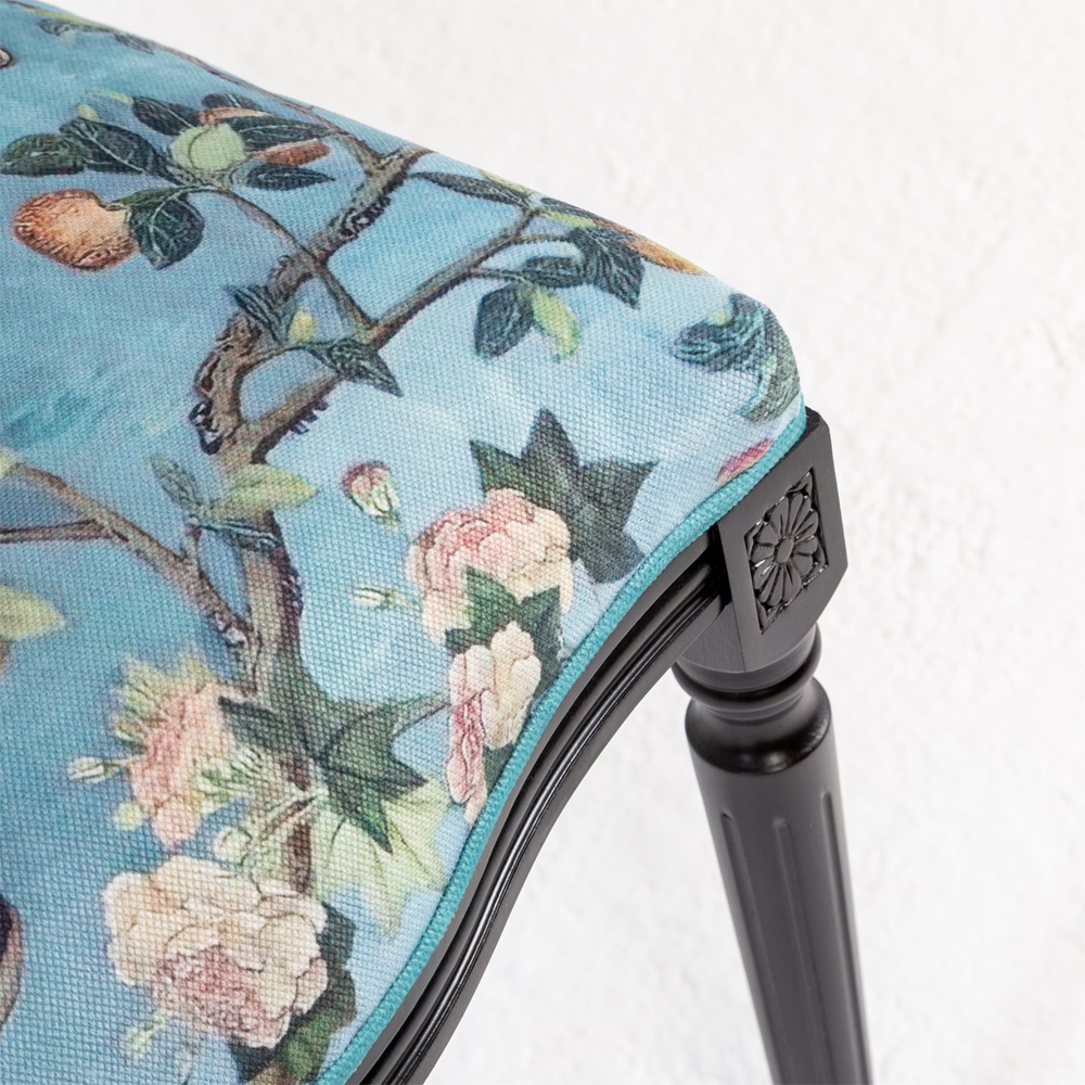 Стул из массива бука бирюзовый с изображением птиц в саду Turquoise Chinoiserie Bird Chair
