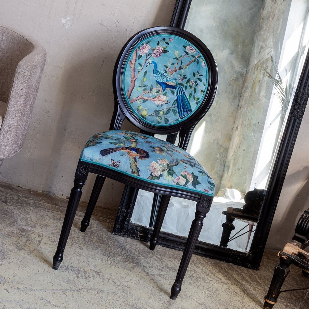 Стул из массива бука бирюзовый с изображением птиц в саду Turquoise Chinoiserie Bird Chair