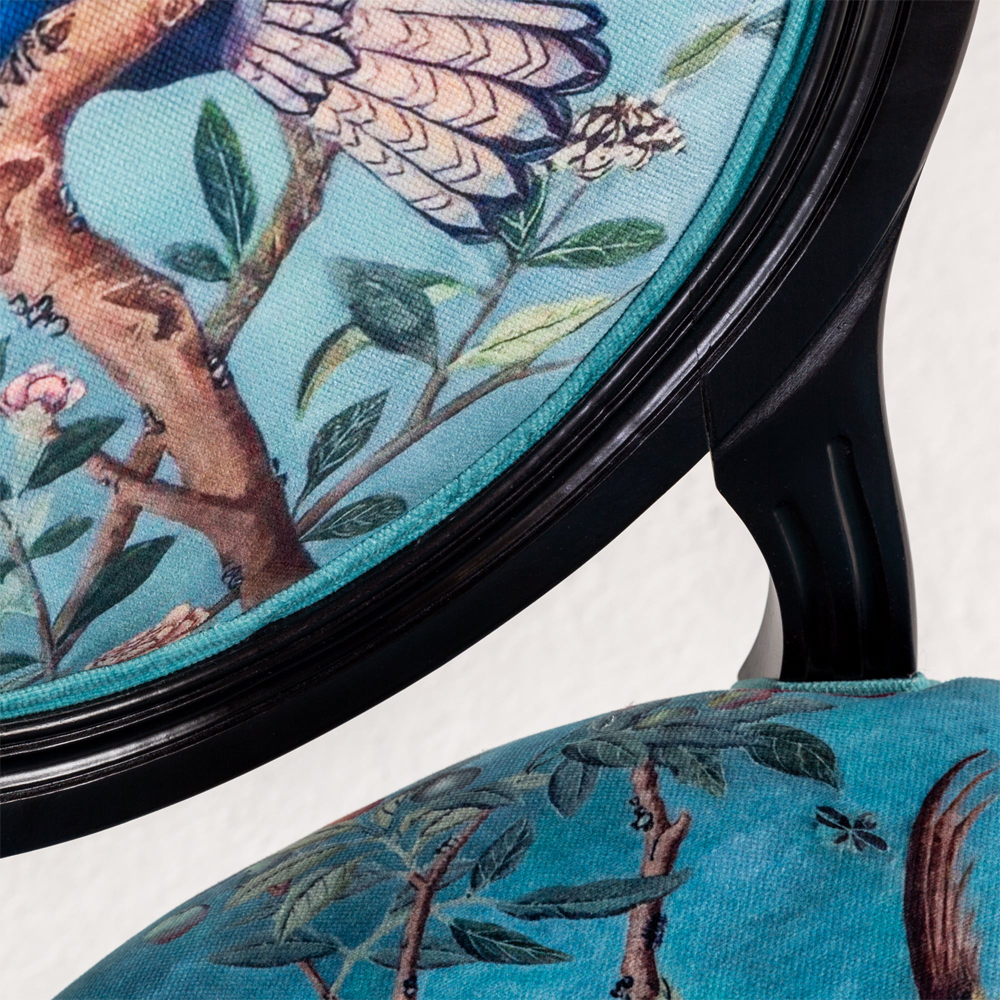 Стул из массива бука бирюзовый с изображением птиц в саду Turquoise Chinoiserie Blue Bird Chair
