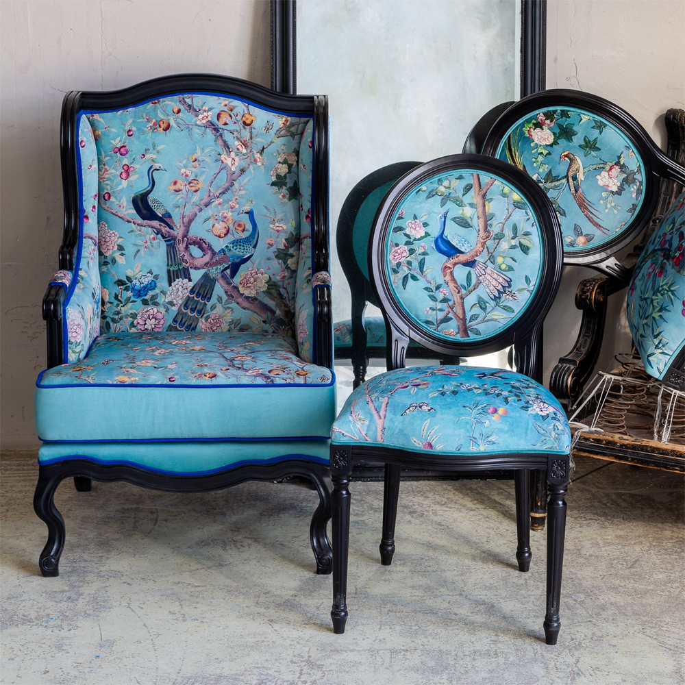 Стул из массива бука бирюзовый с изображением птиц в саду Turquoise Chinoiserie Blue Bird Chair
