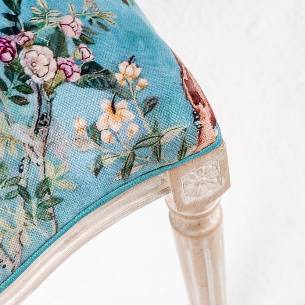 Стул из массива бука бирюзовый с изображением птиц и цветов Turquoise Beige Chinoiserie Birds Garden Chair