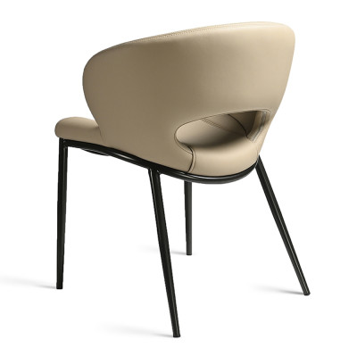 Стул обеденный кремовый из экокожи Futuristic Chair