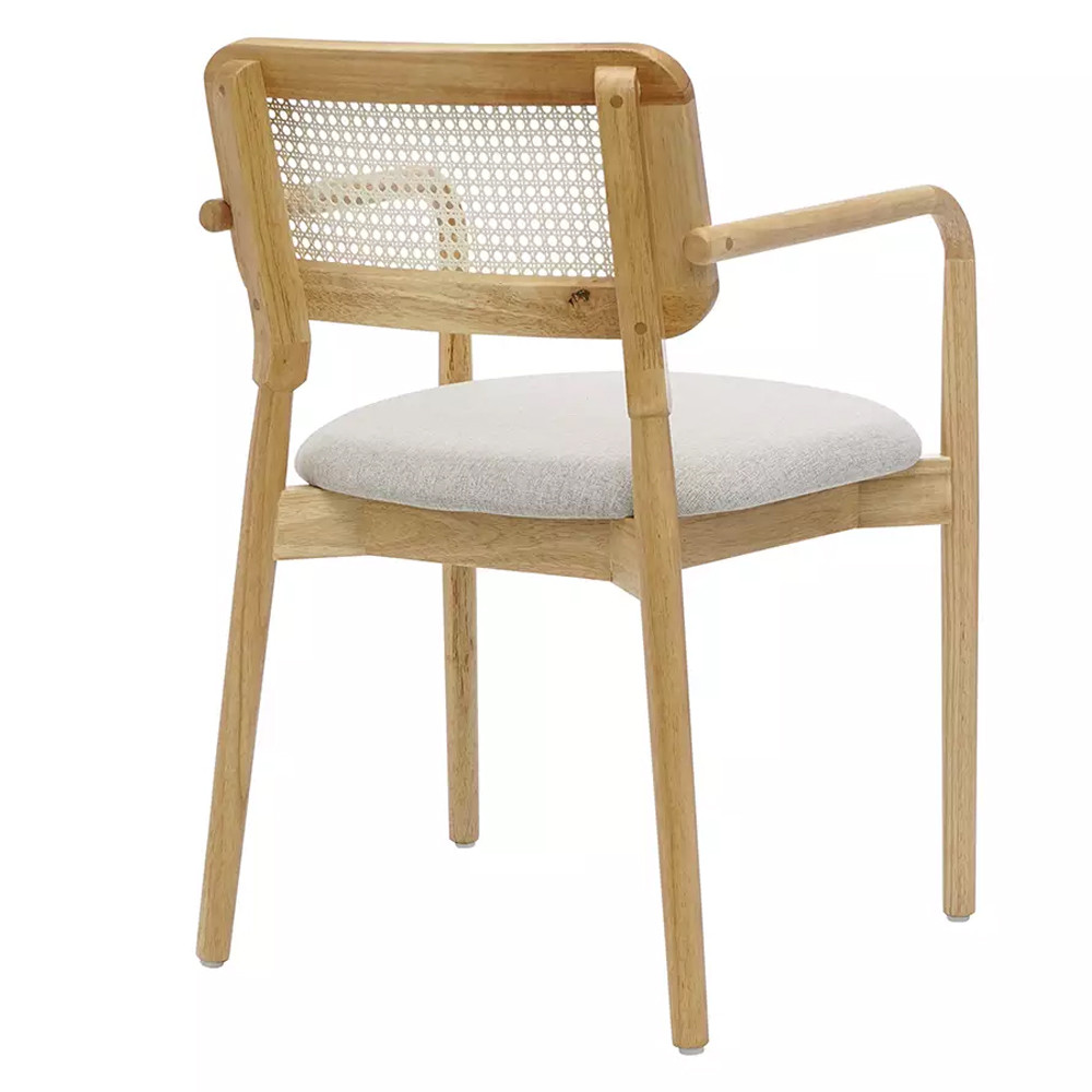 Стул обеденный с мягким сиденьем и спинкой из плетеного ротанга Wood and Textile Chair