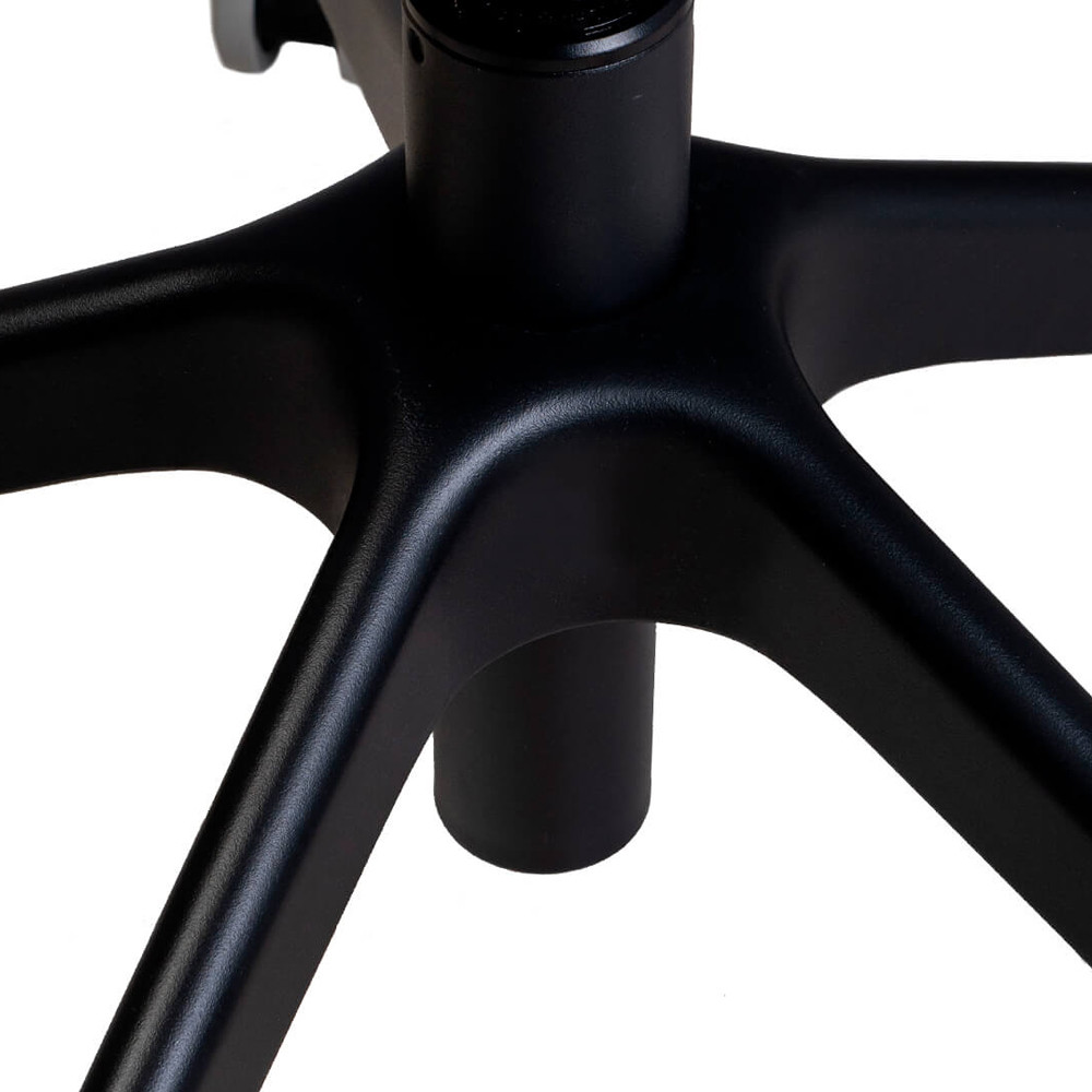 Стул с мягкой оранжевой обивкой из велюра и подъемно-поворотным механизмом на черных колесиках Harper Orange