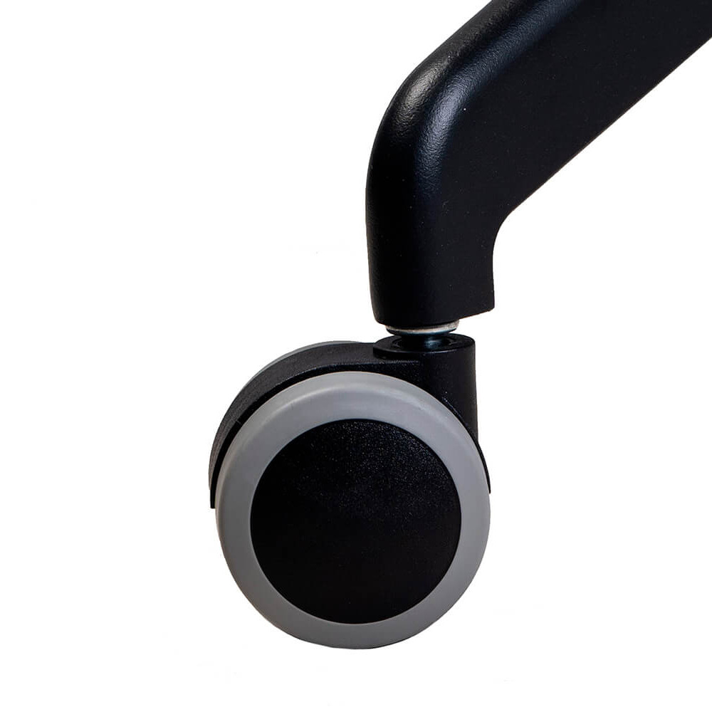 Стул с мягкой синей обивкой из велюра и подъемно-поворотным механизмом на черных колесиках Harper Blue