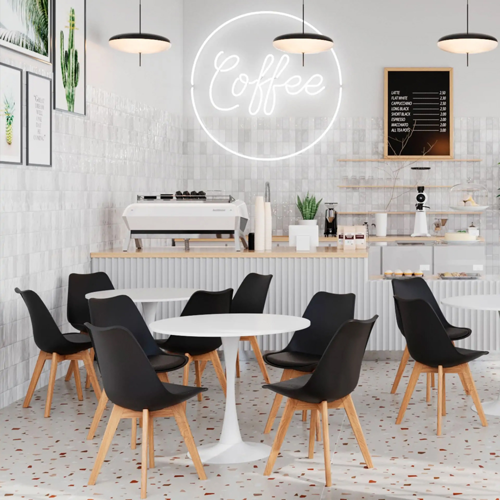 Стул с основой из пластика и мягким сиденьем Arvika Black