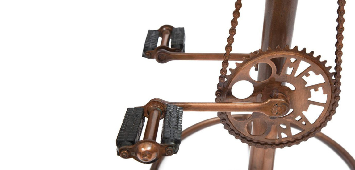 Стул с педалями от велосипеда со спинкой Buffalo Leather Industrial Chair