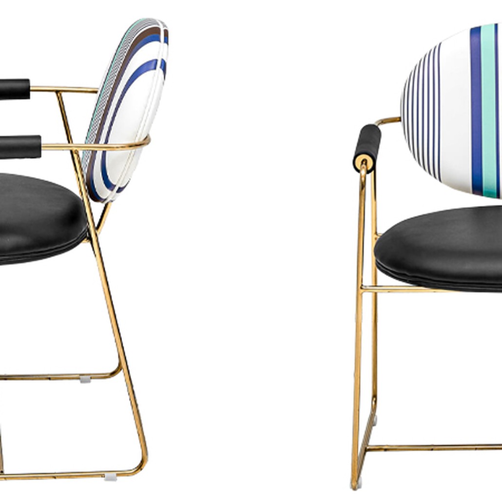 Стул с подлокотниками Clinton Modern Chair