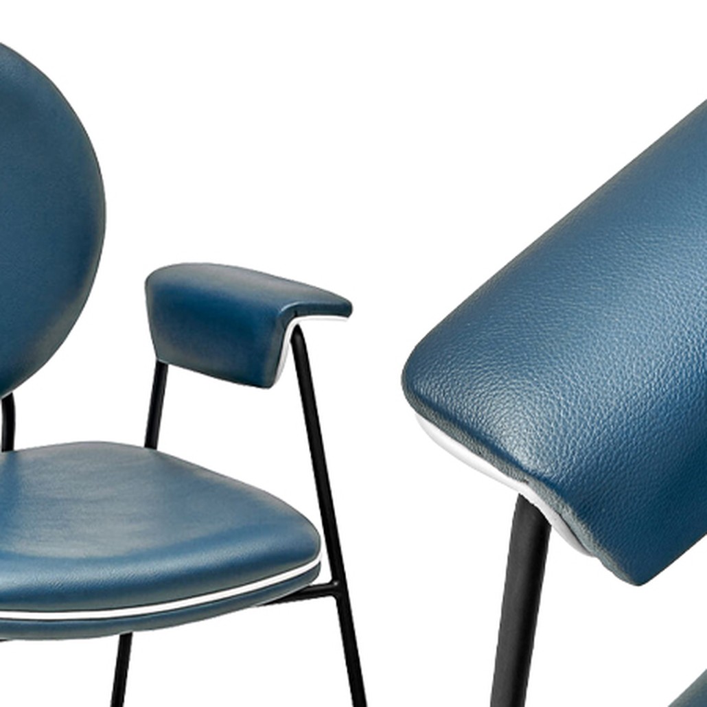 Стул с подлокотниками Oliver Chair II