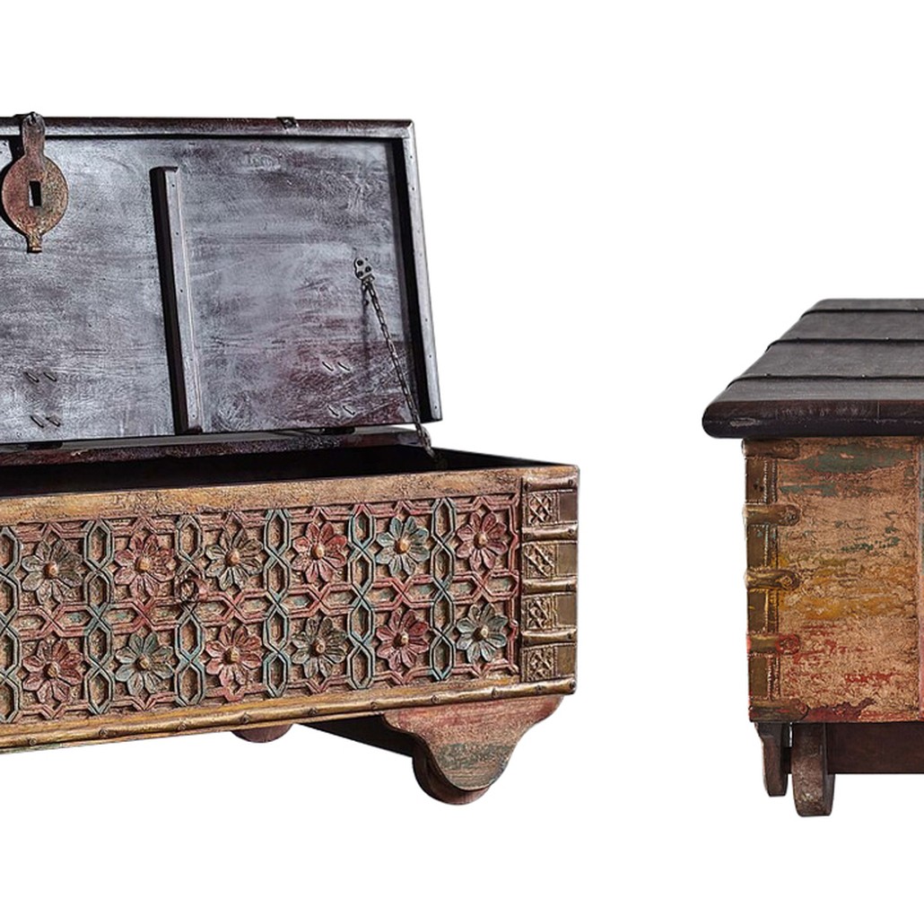 Сундук резной Chandra Carved Antique Chest