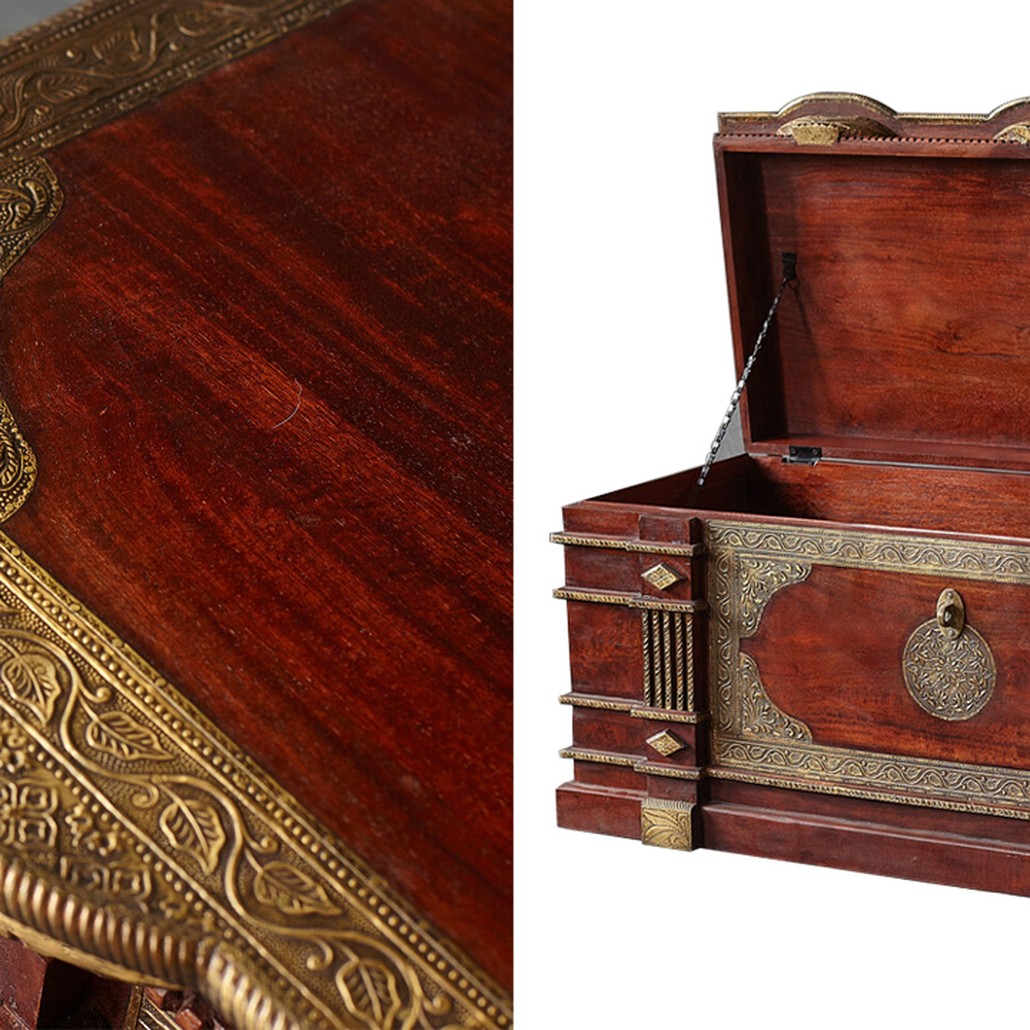 Сундук с латунной чеканкой Tejas Indian Inlaid Chest