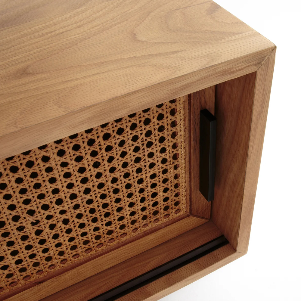 ТВ-тумба из дуба и плетеного ротанга Wicker Chasey TV Stand