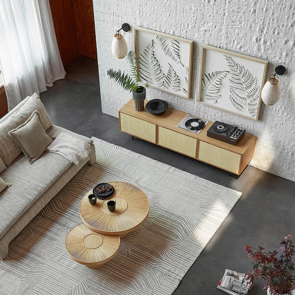 ТВ-тумба с декором из ротанга Pansy Rattan TV Stand