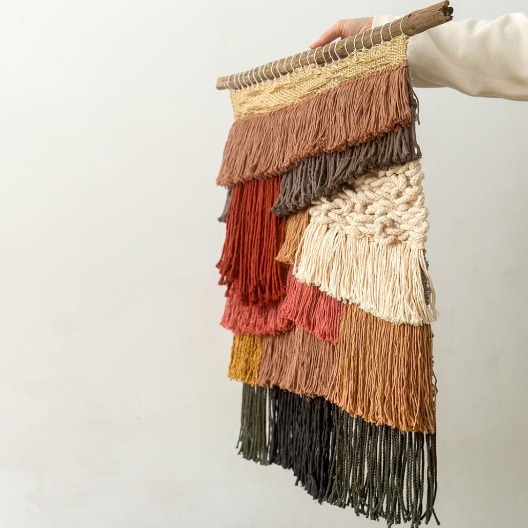 Текстильное Панно с бахромой