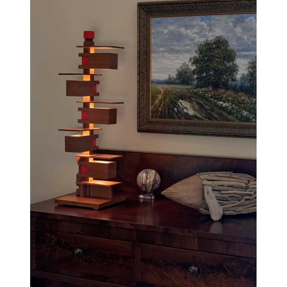 Торшер с каркасом из множества полок Links