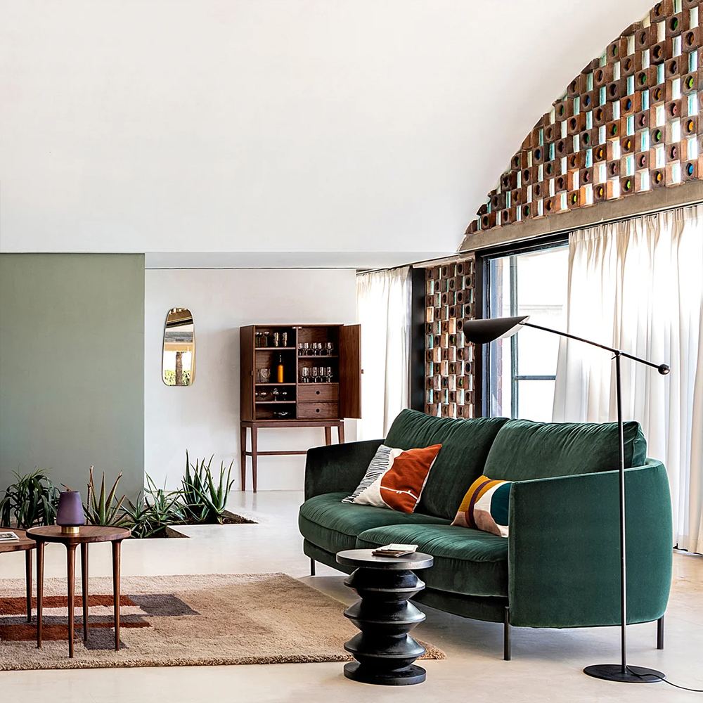 Торшер с поворотным плафоном Aracea Black Floor Lamp