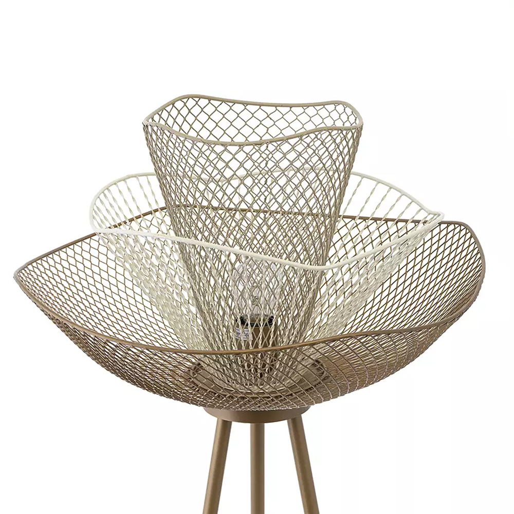Торшер с трехъярусным плафоном из металлической сетки Light Floor Lamp Made of Metal Mesh