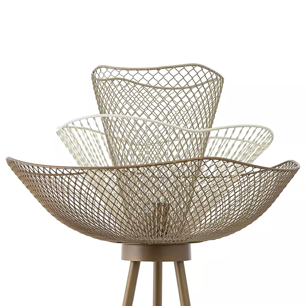 Торшер с трехъярусным плафоном из металлической сетки Light Floor Lamp Made of Metal Mesh