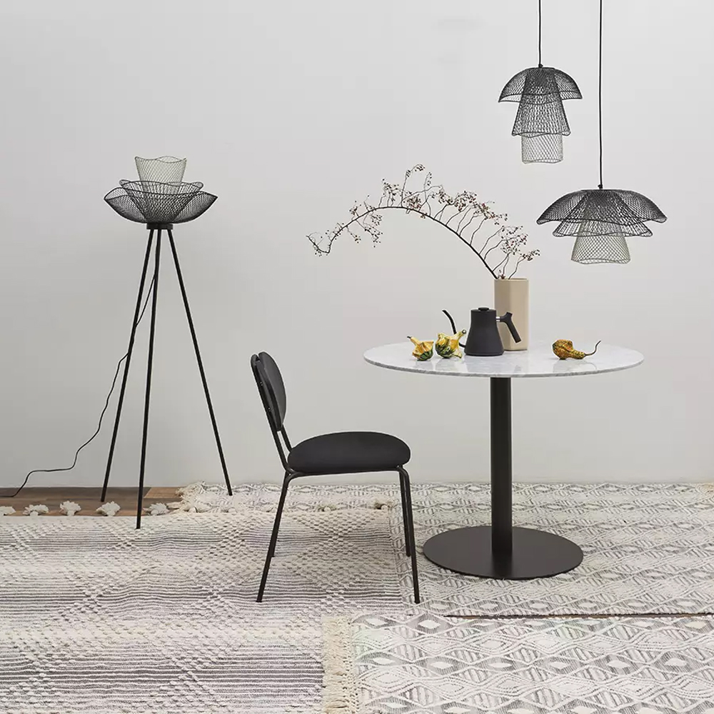 Торшер с трехъярусным плафоном из металлической сетки Metal Mesh Floor Lamp