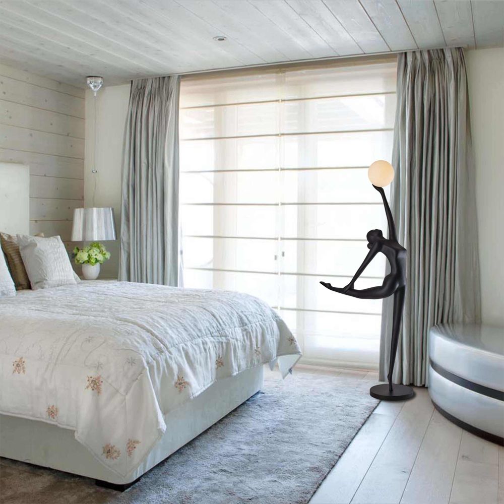 Торшер черная статуэтка Девушка Girl Carries Light Balls