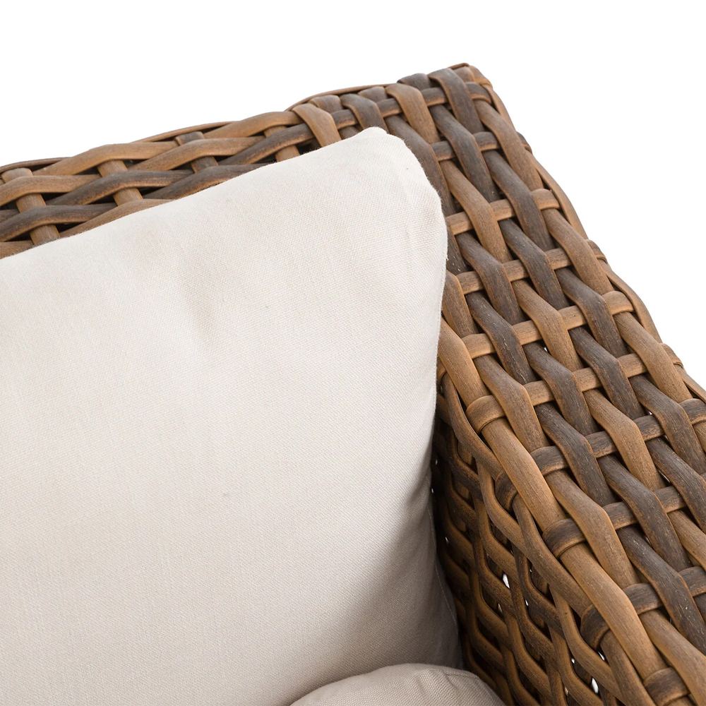 Трехместный садовый диван из плетеного пластика Matteo