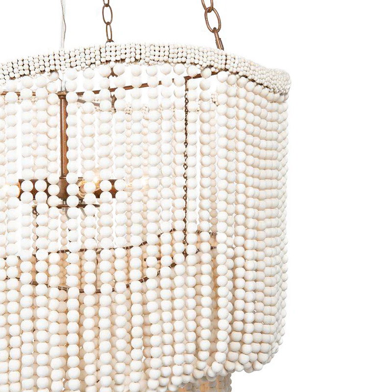 Трехъярусная люстра с подвесками из круглых деревянных бусин белая White Beads Three-tier Chandelier