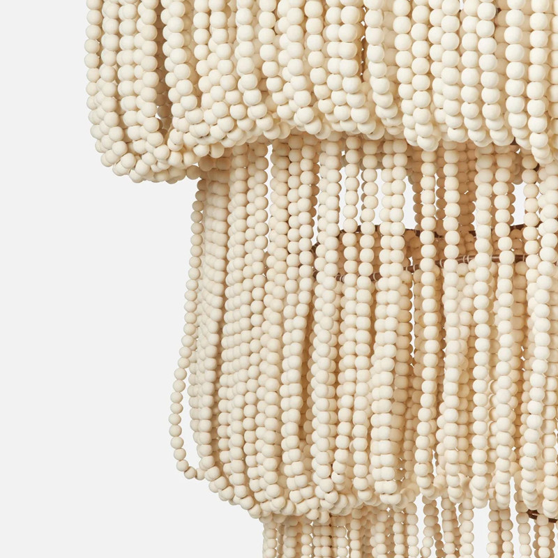 Трехъярусная люстра с подвесками из круглых деревянных бусин белая White Beads Three-tier Chandelier