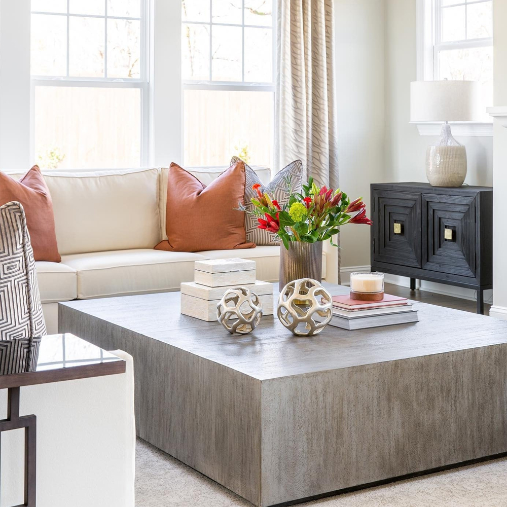 Тумба черная из дерева двухдверная Geometric Double Door Nightstand