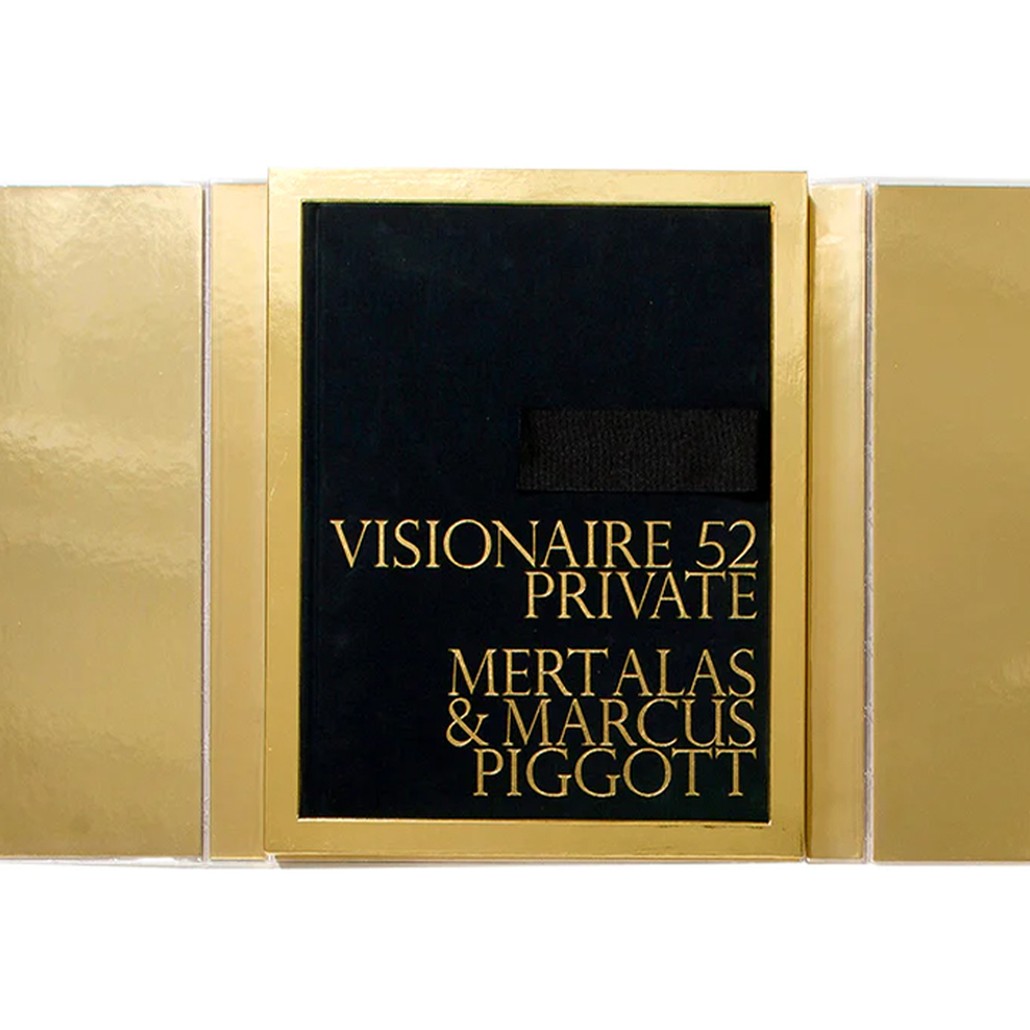 Уникальная коллекционная книга VISIONAIRE 52 PRIVATE LOUIS VUITTON