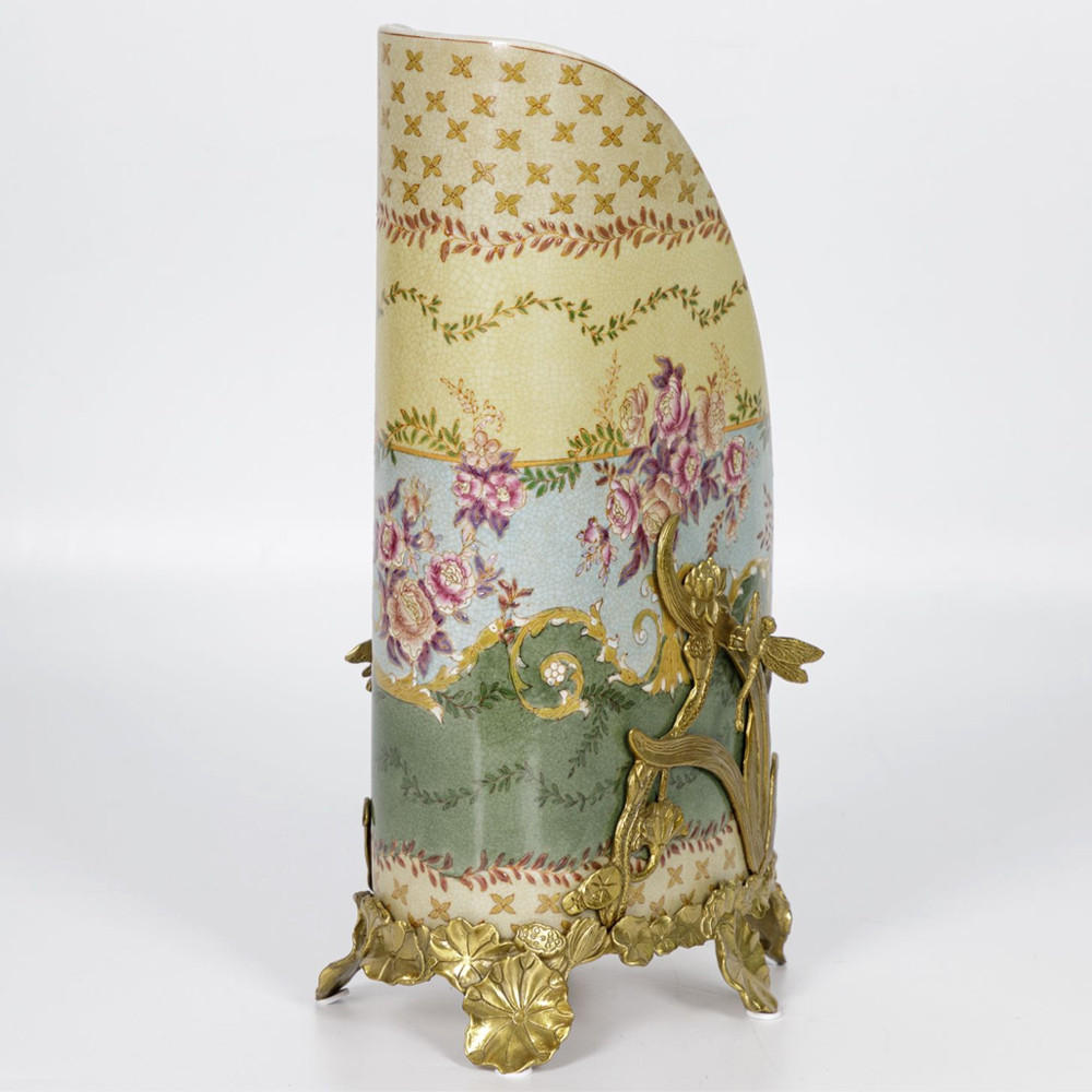 Фарфоровая ваза с бронзовыми элементами Eden Garden