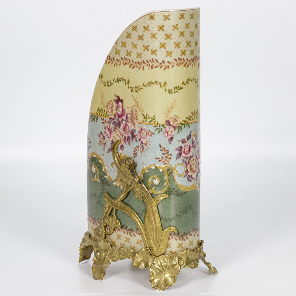 Фарфоровая ваза с бронзовыми элементами Eden Garden