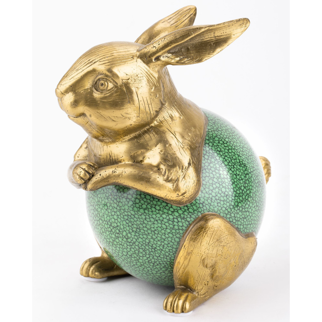 Фигурка A rabbit in a shell