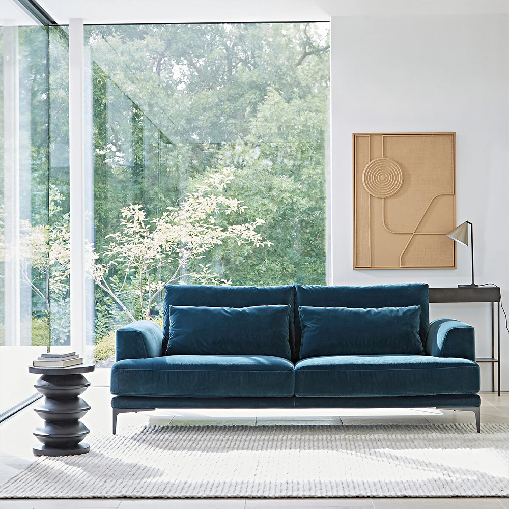 Фигурный приставной столик черного цвета AMORPHOUS